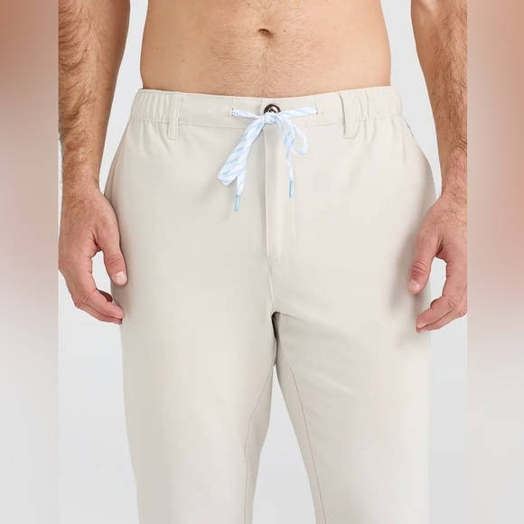 Chubbies Men's The Khakinators Performance Lightweight Khaki Pants Size L - Picture 2 of 13